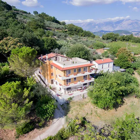 Casa Vistaverde ベッド・アンド・ブレックファスト 3*
